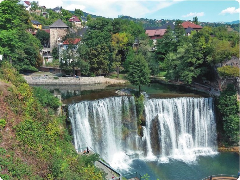 Иллюстрация к книге — Балканы. Окраины империй [i_212.jpg]