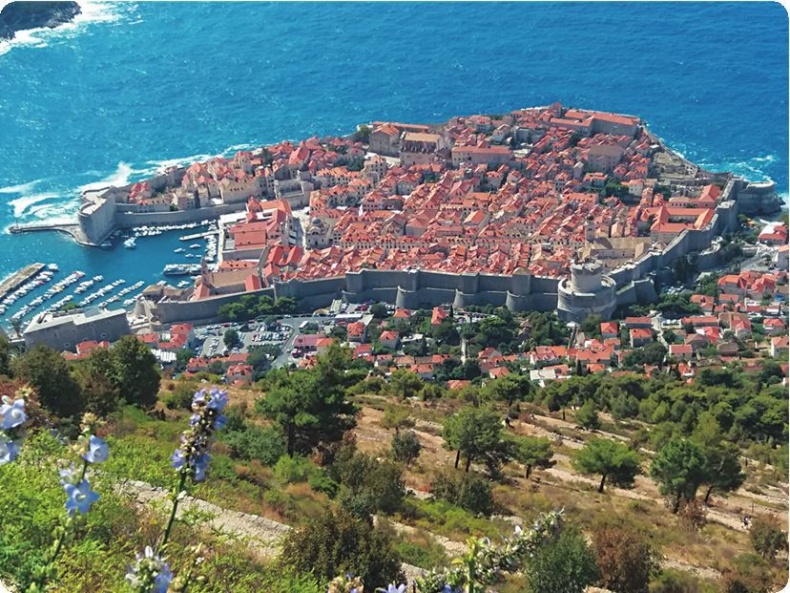 Иллюстрация к книге — Балканы. Окраины империй [i_218.jpg]