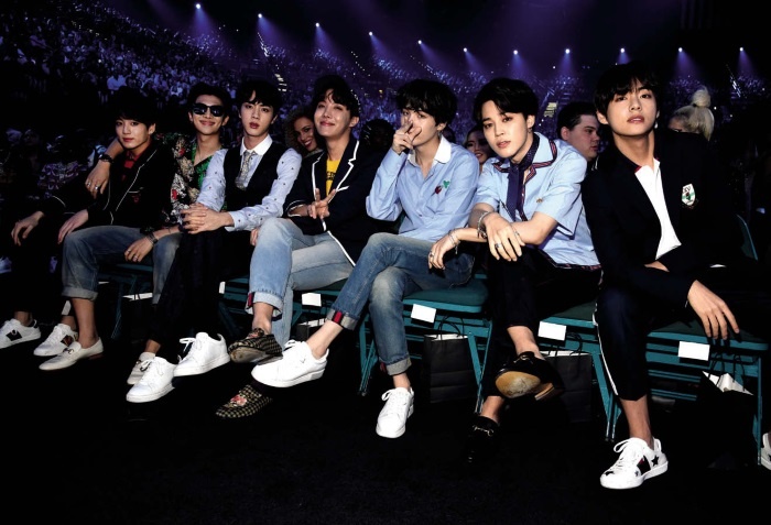 Иллюстрация к книге — BTS. Биография группы, покорившей мир [i_064.jpg]