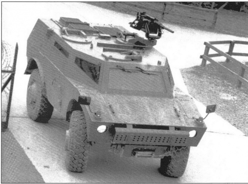 Иллюстрация к книге — Бронетранспортёры на шасси UNIMOG 1950 - 2009 гг. [img_39.jpg]