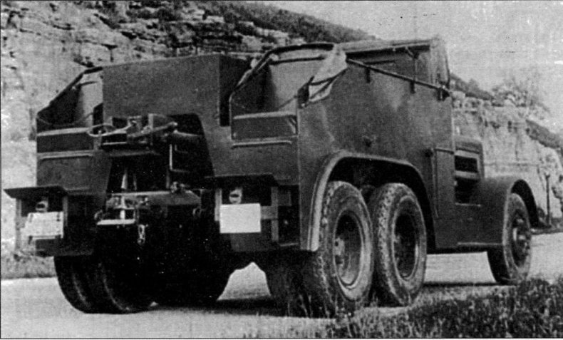 Иллюстрация к книге — Транспортёры танков 1930 -1940 гг. [img_44.jpg]