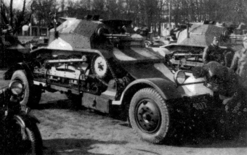 Иллюстрация к книге — Транспортёры танков 1930 -1940 гг. [img_61.jpg]