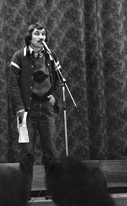 Иллюстрация к книге — Вкратце жизнь [_03_09_3.jpg]