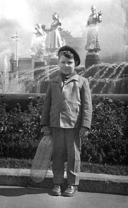 Иллюстрация к книге — Вкратце жизнь [i_014.jpg]