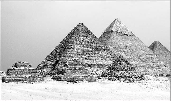 Иллюстрация к книге — Богини: тайны женской божественной сущности [i_060.jpg]