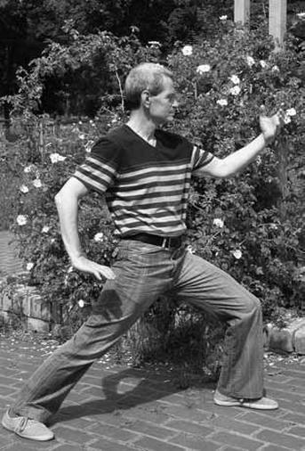 Иллюстрация к книге — Ци-Гун Пяти зверей. Правда и сказка [_30.jpg]