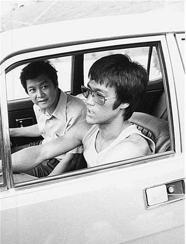 Иллюстрация к книге — Брюс Ли. Путь совершенства [i_098.jpg]