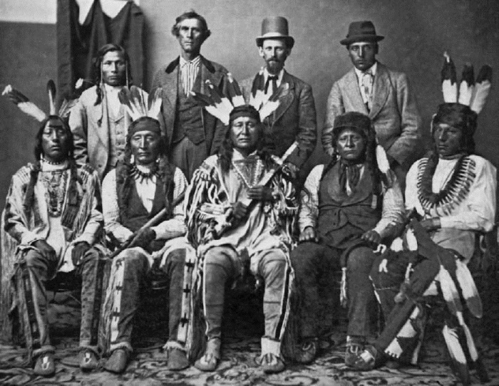 Иллюстрация к книге — Военное дело индейцев Дикого Запада. Самая полная энциклопедия [i_053.jpg]