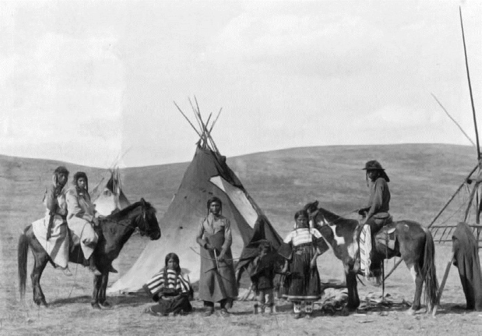 Иллюстрация к книге — Военное дело индейцев Дикого Запада. Самая полная энциклопедия [i_075.jpg]