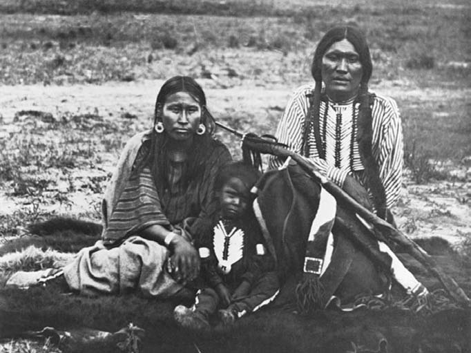 Иллюстрация к книге — Военное дело индейцев Дикого Запада. Самая полная энциклопедия [i_102.jpg]