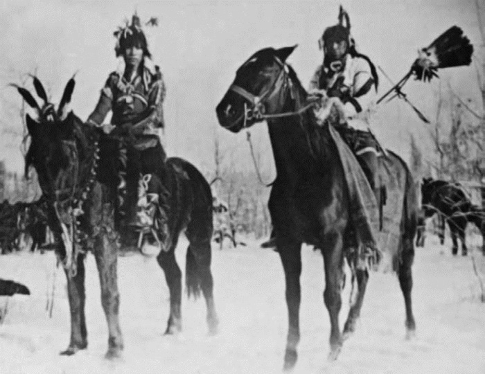 Иллюстрация к книге — Военное дело индейцев Дикого Запада. Самая полная энциклопедия [i_110.jpg]