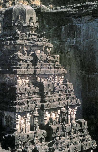 Иллюстрация к книге — Всеобщая история архитектуры и строительной техники. Учебник. В 3 частях. Часть 1. История архитектуры и строительной техники Древнего и античного мира [i_202.jpg]