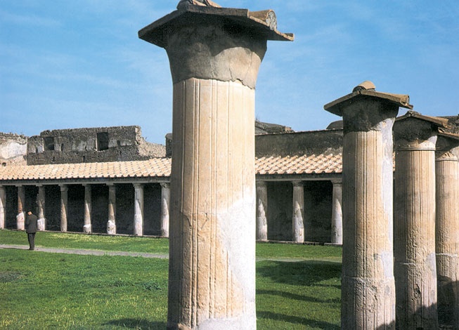 Иллюстрация к книге — Всеобщая история архитектуры и строительной техники. Учебник. В 3 частях. Часть 1. История архитектуры и строительной техники Древнего и античного мира [i_279.jpg]