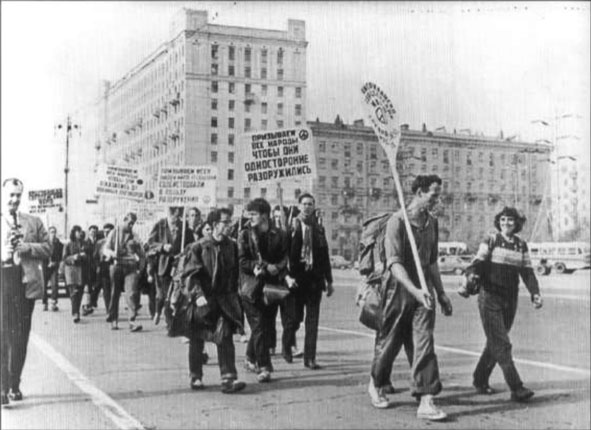 Иллюстрация к книге — Конец игры. Биография Роберта Фишера [i_014.jpg]