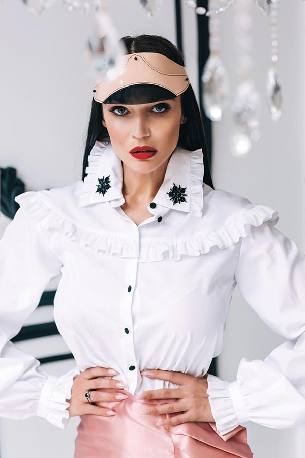 Иллюстрация к книге — Голая. Правда о том, как быть настоящей женщиной [i_006.jpg]