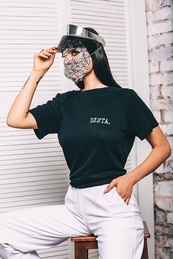 Иллюстрация к книге — Голая. Правда о том, как быть настоящей женщиной [i_030.jpg]