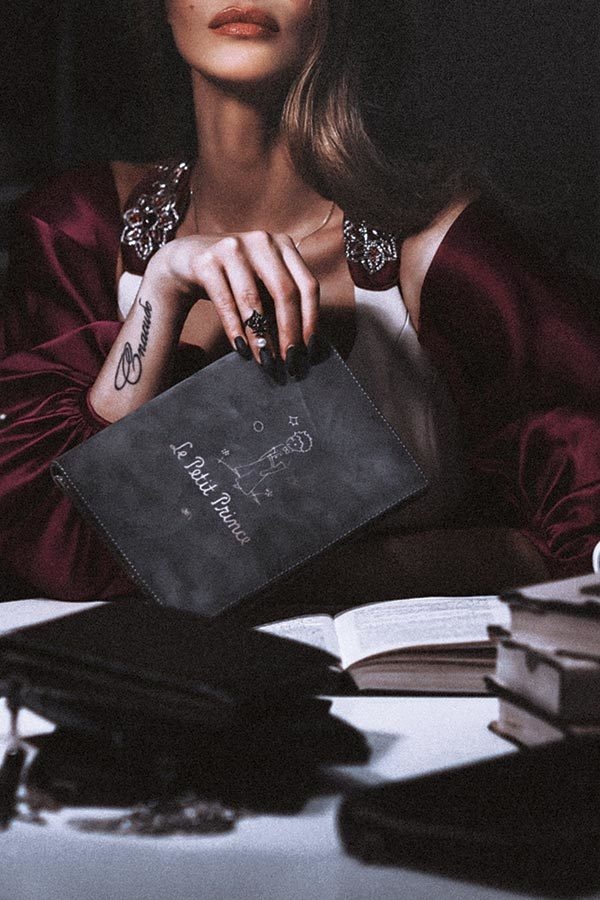 Иллюстрация к книге — Голая. Правда о том, как быть настоящей женщиной [i_042.jpg]