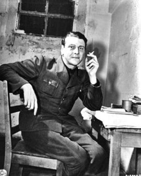 Иллюстрация к книге — Кёнигсберг-13, или Последняя тайна янтарной комнаты [i_030.jpg]