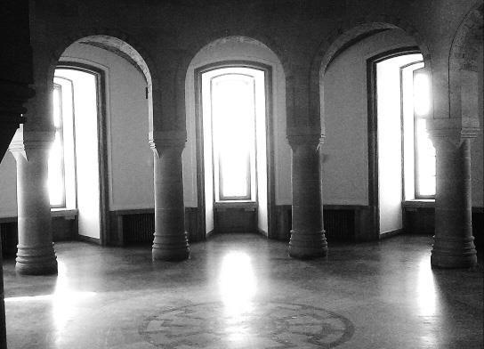 Иллюстрация к книге — Кёнигсберг-13, или Последняя тайна янтарной комнаты [i_037.jpg]