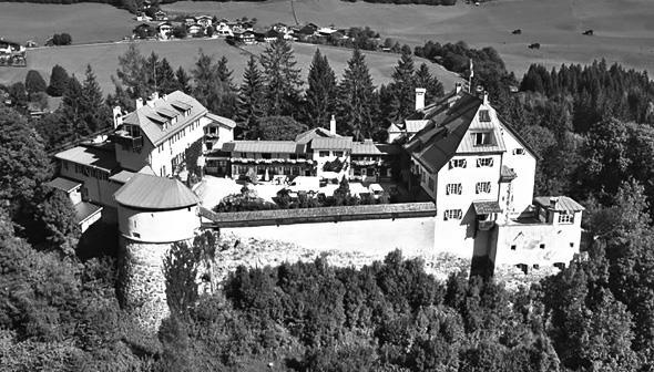 Иллюстрация к книге — Кёнигсберг-13, или Последняя тайна янтарной комнаты [i_064.jpg]