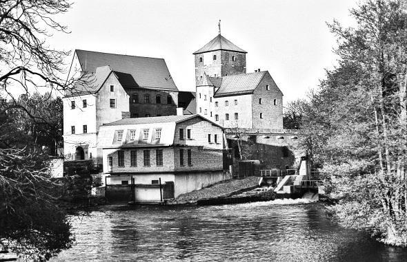 Иллюстрация к книге — Кёнигсберг-13, или Последняя тайна янтарной комнаты [i_093.jpg]