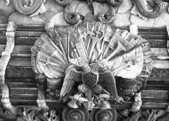 Иллюстрация к книге — Кёнигсберг-13, или Последняя тайна янтарной комнаты [i_114.jpg]