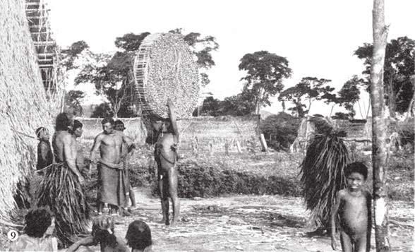 Иллюстрация к книге — Печальные тропики [i_038.jpg]