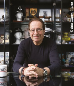 Иллюстрация к книге — Абсолютное доказательство [i_001.jpg]