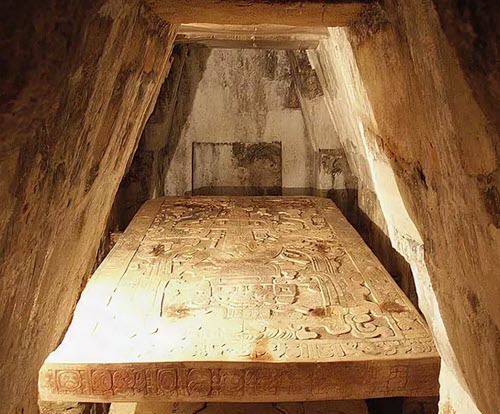 Иллюстрация к книге — Конец времен. Новый взгляд на пророчества майя [i_058.jpg]