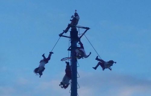 Иллюстрация к книге — Конец времен. Новый взгляд на пророчества майя [i_067.jpg]