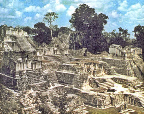 Иллюстрация к книге — День, когда явились боги [i_012.jpg]