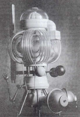 Иллюстрация к книге — Пришельцы из вселенной [i_032.jpg]