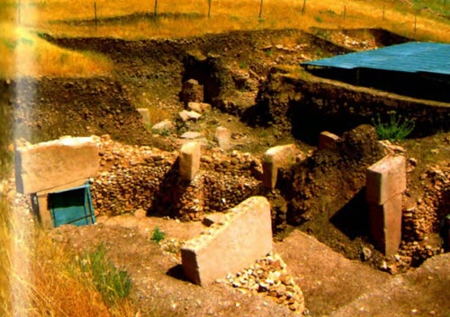 Иллюстрация к книге — Мистерия созвездия Лебедя [i_042.jpg]