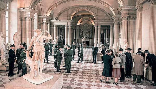 Иллюстрация к книге — Оттенки русского. Очерки отечественного кино [i_012.jpg]