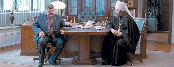 Иллюстрация к книге — Оттенки русского. Очерки отечественного кино [i_033.jpg]