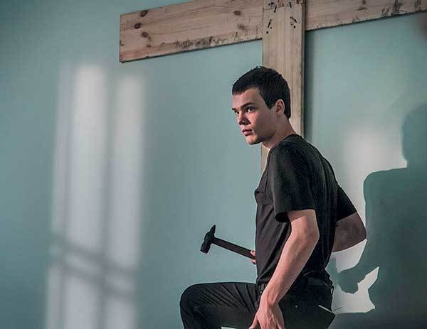 Иллюстрация к книге — Оттенки русского. Очерки отечественного кино [i_054.jpg]