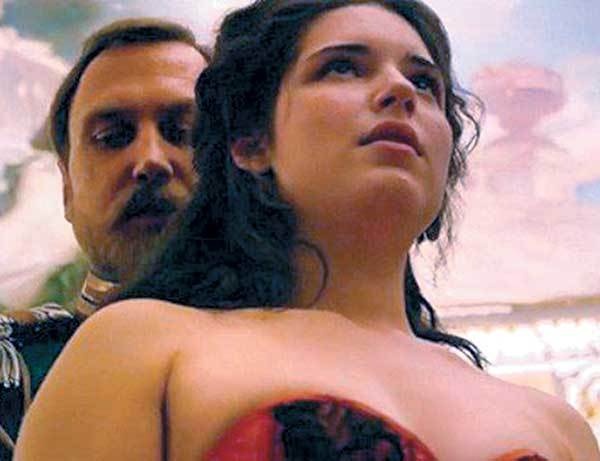 Иллюстрация к книге — Оттенки русского. Очерки отечественного кино [i_081.jpg]