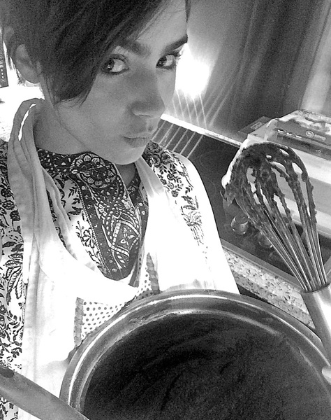 Иллюстрация к книге — Без фильтра. Ни стыда, ни сожалений, только я [i_033.jpg]