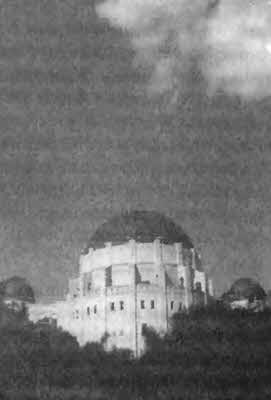 Иллюстрация к книге — Боги с небес [i_010.jpg]