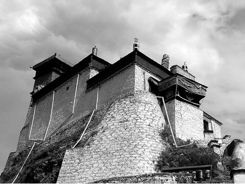 Иллюстрация к книге — Боги с небес [i_047.jpg]