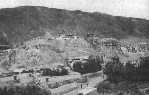 Иллюстрация к книге — Боги с небес [i_049.jpg]