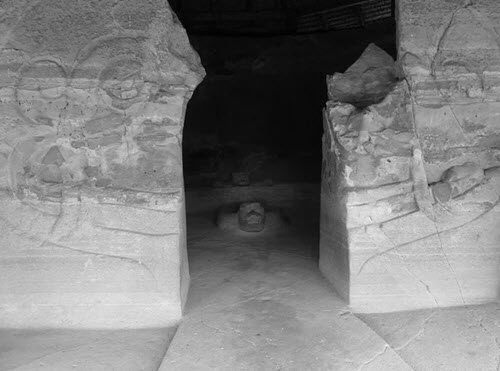 Иллюстрация к книге — Боги с небес [i_065.jpg]