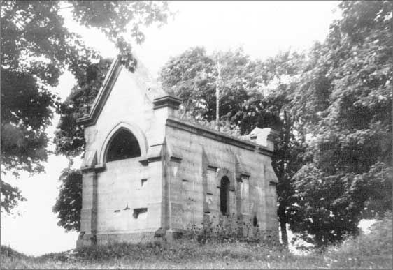 Иллюстрация к книге — Луга и окрестности. Из истории населенных мест Лужского района [i_016.jpg]