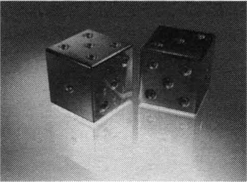 Иллюстрация к книге — Тайны квантового мира. О парадоксальности пространства и времени [i_029.jpg]