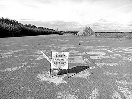 Иллюстрация к книге — Разведка. «Нелегалы» наоборот [i_011.jpg]