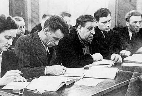 Иллюстрация к книге — Разведка. «Нелегалы» наоборот [i_061.jpg]