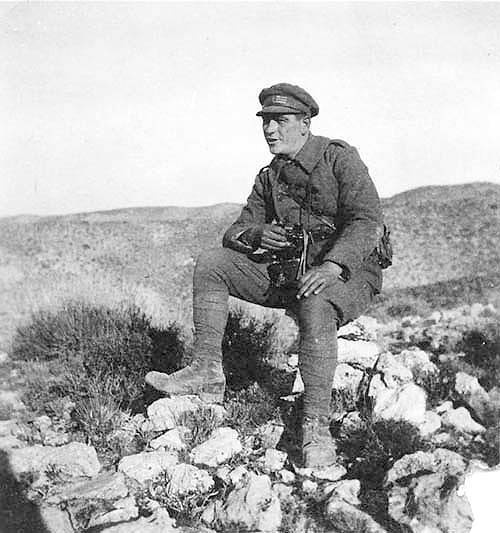 Иллюстрация к книге — Разведка. «Нелегалы» наоборот [i_062.jpg]