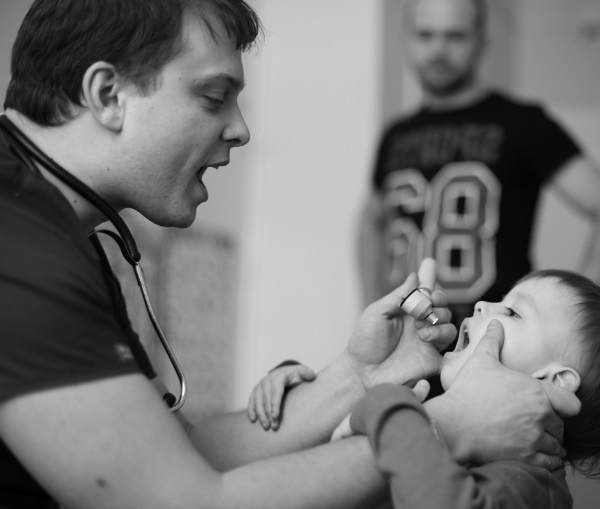 Иллюстрация к книге — Здоровье ребенка. Современный подход. Как научиться справляться с болезнями и собственной паникой [i_002.jpg]