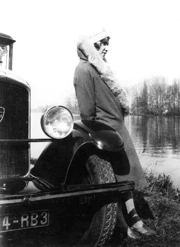 Иллюстрация к книге — Курт Сеит и Шура [i_004.jpg]