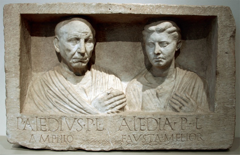 Иллюстрация к книге — Империя. Путешествие по Римской империи вслед за монетой [i_012.jpg]